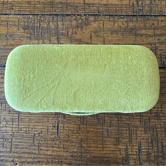 Authentic Gucci Sunglasses Case - Picture 7 of 7